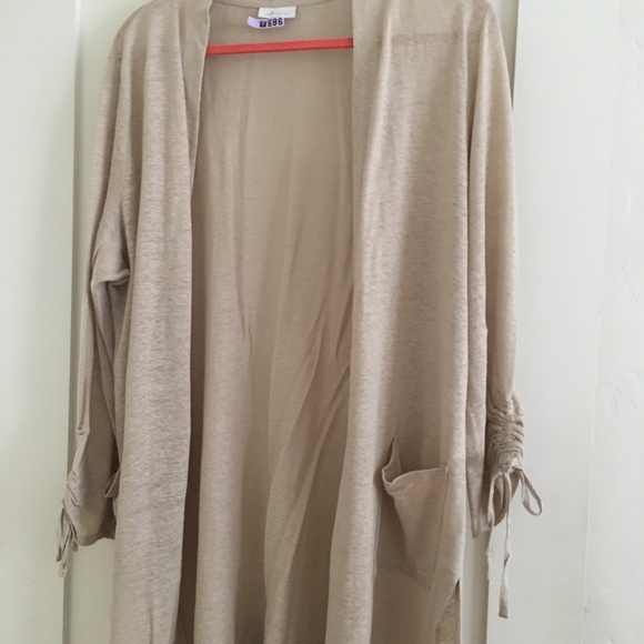Linen drape-front Cardigan - Picture 1 of 3